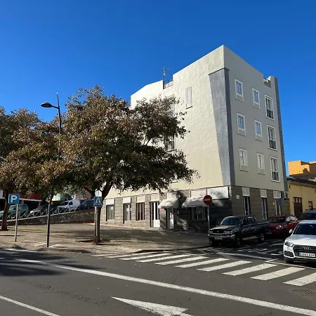 Deluxe 5 * Σαν Κριστόμπαλ ντε Λα Λαγούνα